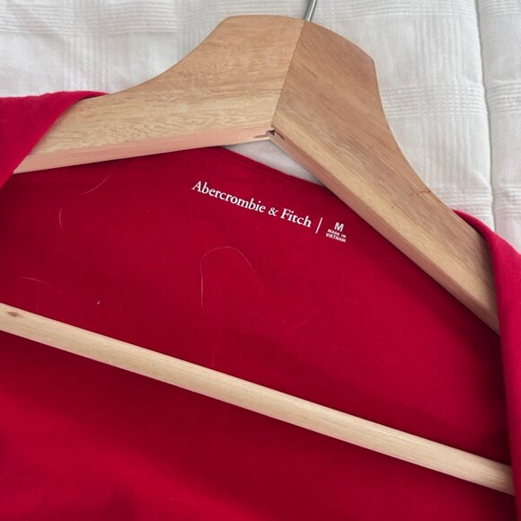 The Abercrombie & Fitch Red Ava Top - M - Picture 3 of 4